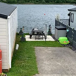 https://lovely-4-berth-caravan.yorkshirehotels.net